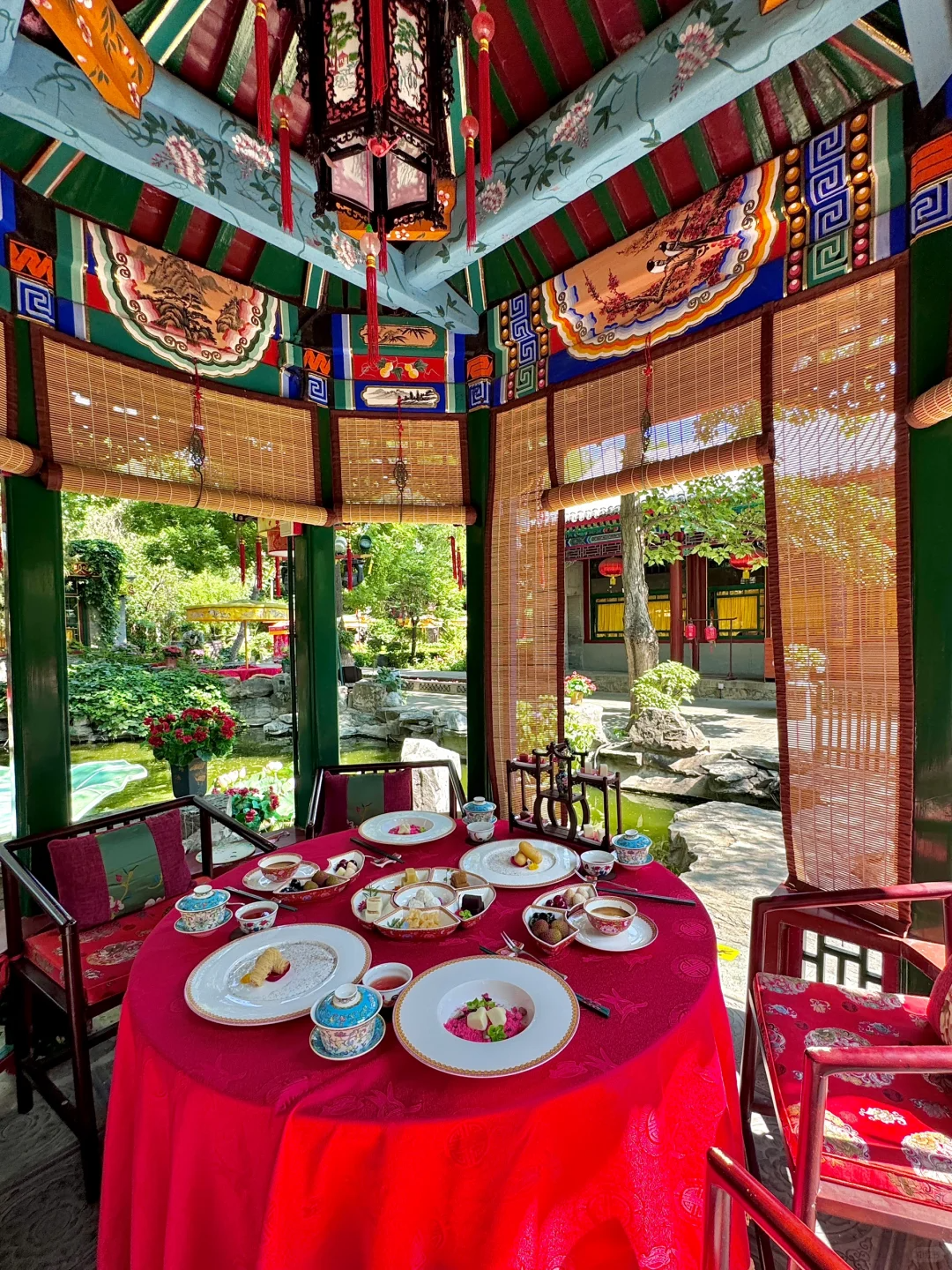 Pavilion Dining
